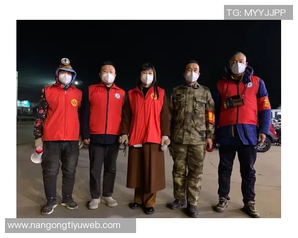 携手并肩感谢每一位为泰山队呐喊助威的12人继续奋战的决心与信念